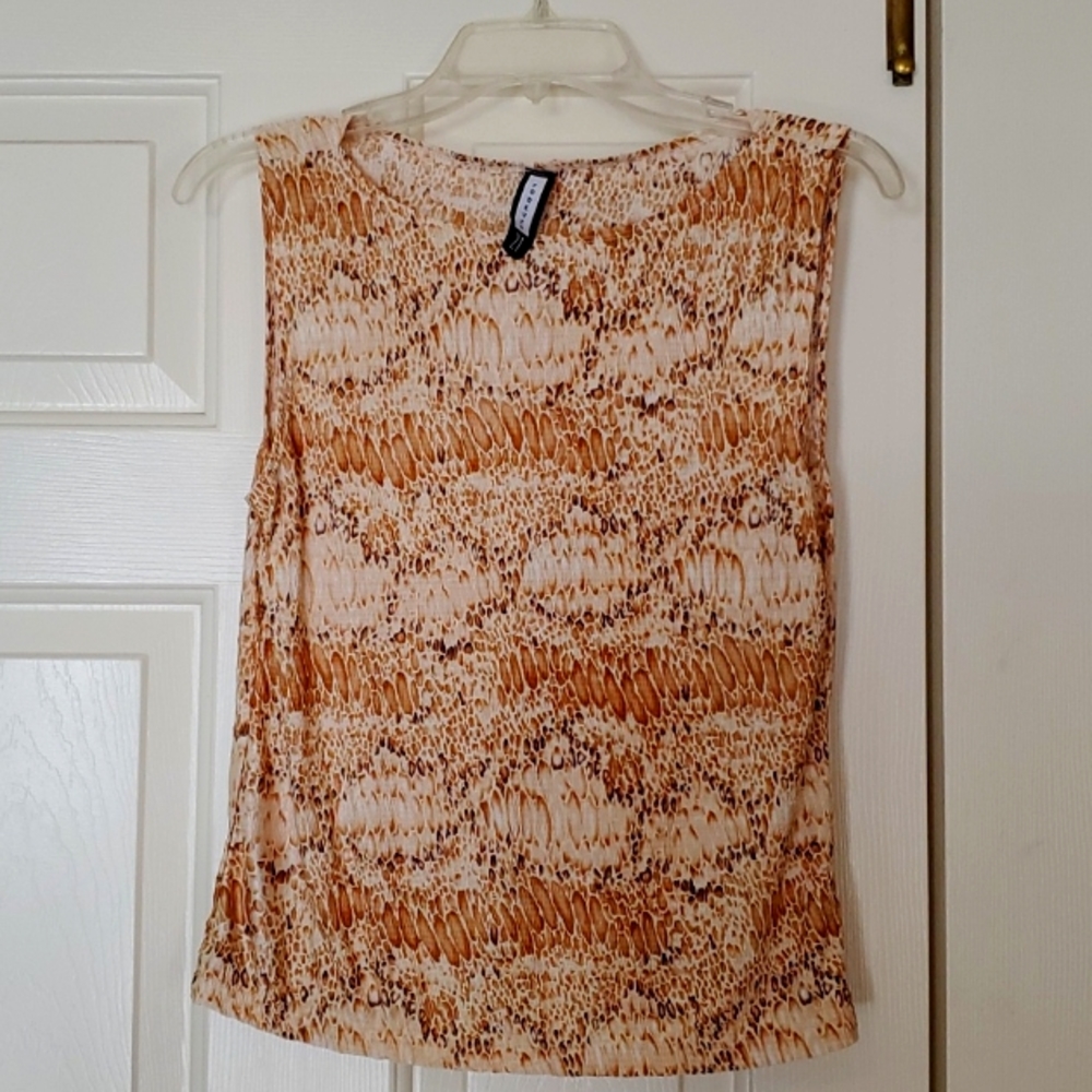 FOREVER 21 SNAKE SKIN DESIGN, SLEEVELESS, STRETCHABLE TANK TOP SIZE S